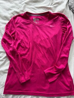 Nike pink sleeved Top - medium